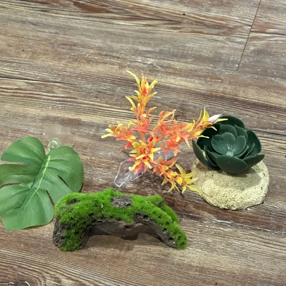 Aquarium Decor Set with Moai Statue and Plants